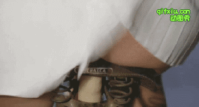 男生撸管专用动态图 男生撸管专用动态图 美女被叉叉的动态图片