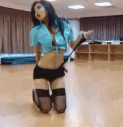 强姧美女动态图片 家教小故事动态图 妹子甩奶动态图