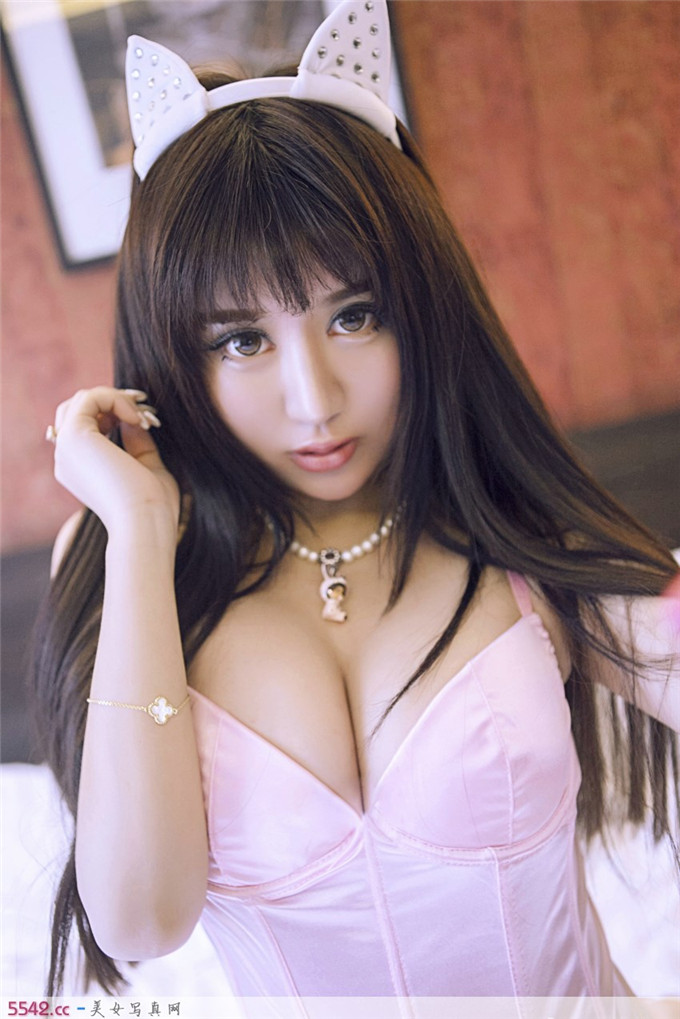 极品美女羙熙性感围裙和兽耳娘写真